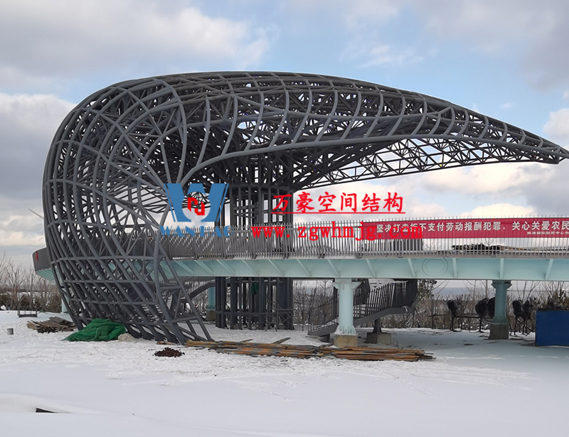 什么是異形鋼結(jié)構(gòu)？復(fù)雜空間異形鋼結(jié)構(gòu)該如何選擇廠家？