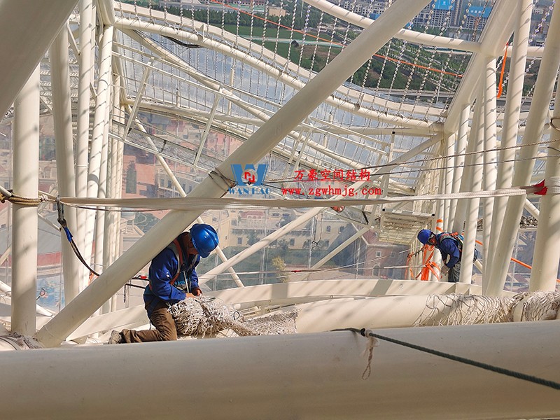 勞動最光榮，致敬一線工作者！