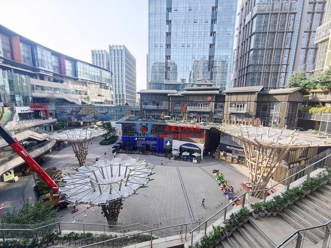 閃爍在建筑廣場之中的絢麗花朵—ETFE膜結構景觀小品 閃爍在建筑廣場之中的絢麗花朵—ETFE膜結構景觀小品