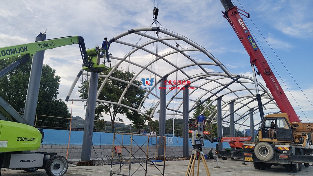 全面加速建設，創建優質精品工程