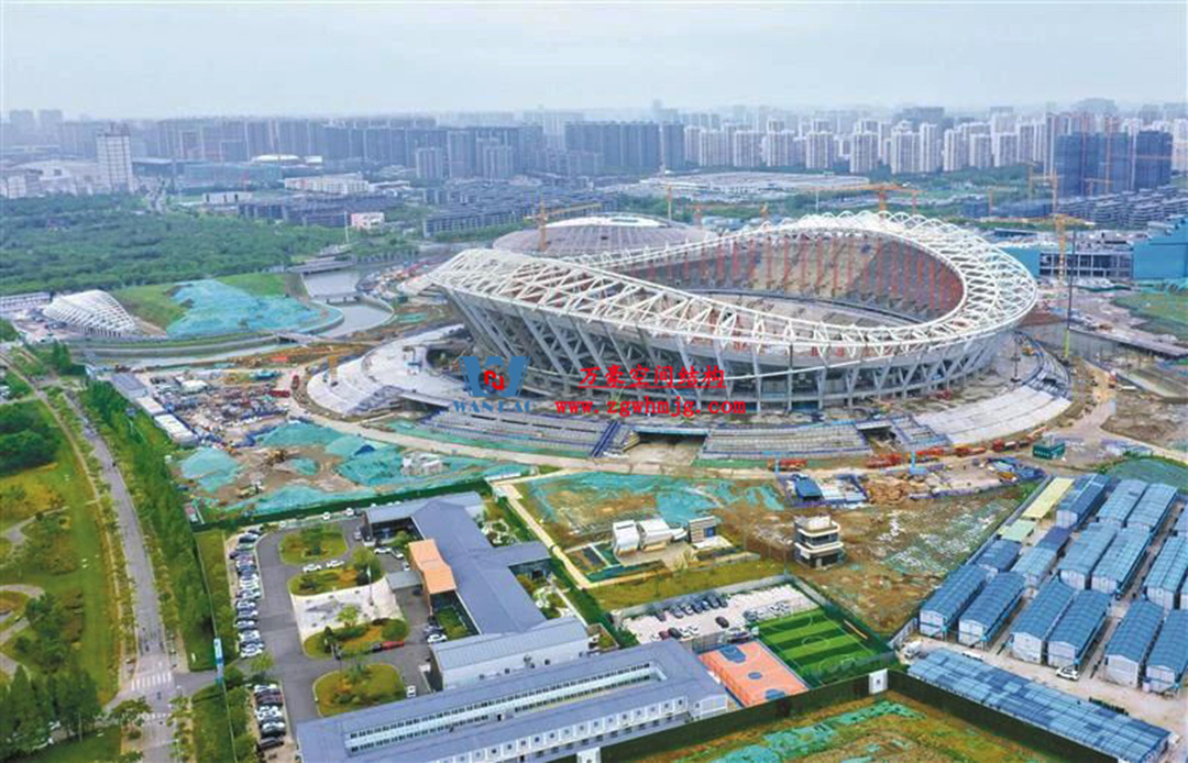 緊跟“蘇超熱浪”，火熱施工中，一只白鷺即將振翅高飛！