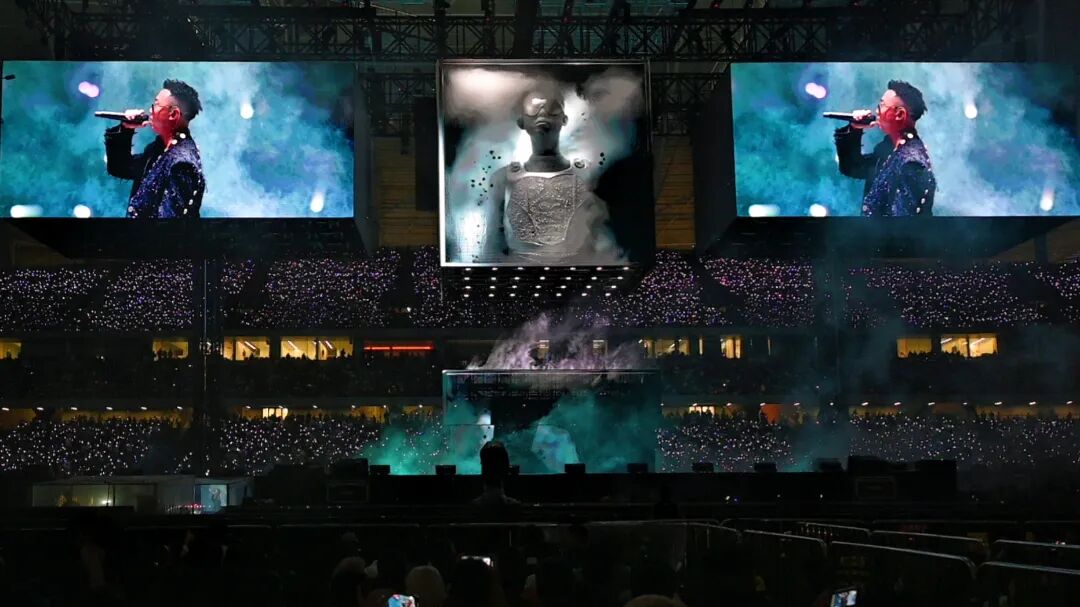 超震撼！重慶龍興足球場(chǎng)嗨聲響徹云霄