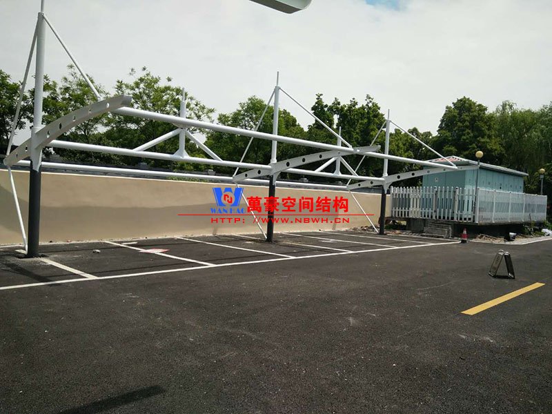 膜結(jié)構(gòu)車(chē)棚