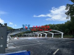 寧波大學北大門停車場遮陽棚改造提升工程進入膜結構安裝階段